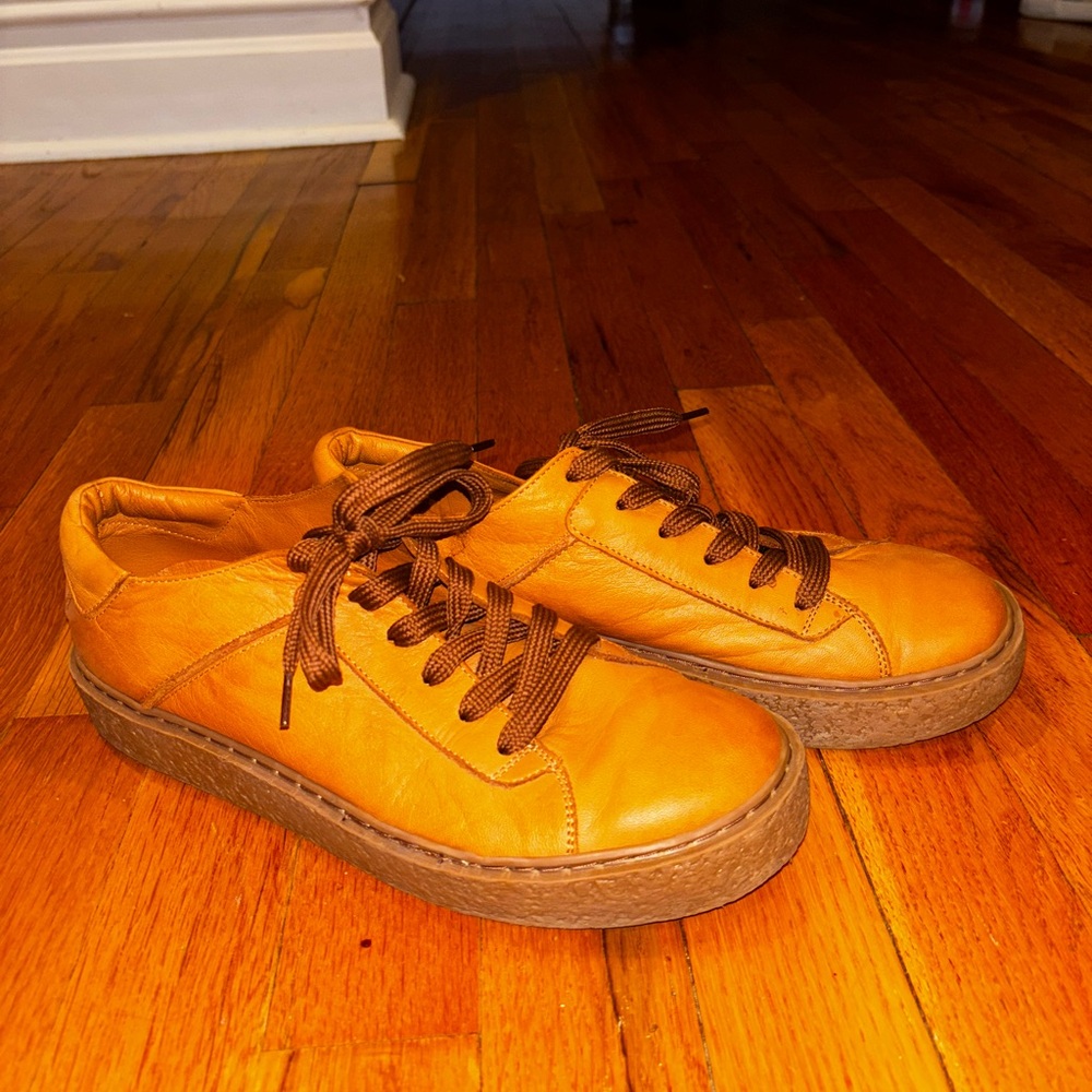 Women's Stylish Leather Sneakers